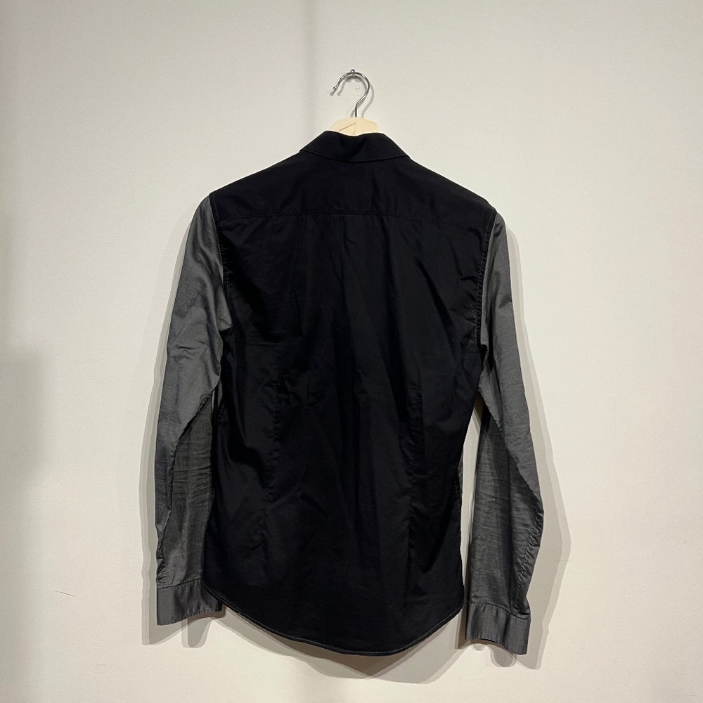 Guess Button Up - Picture 2 of 3